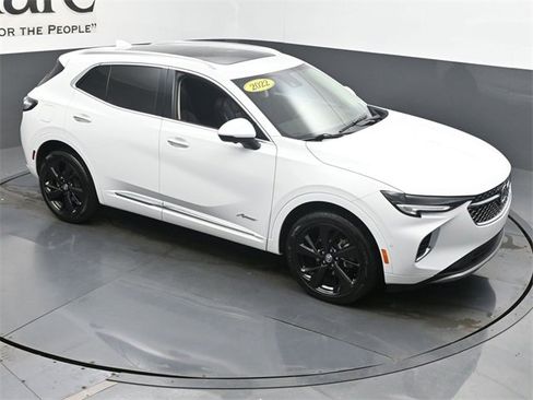 Used 2022 Buick Envision Avenir w/ Technology Package II image 48