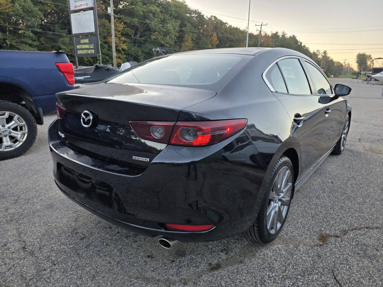 Used 2020 MAZDA MAZDA3 Sedan w/ Select Package FWD image 13