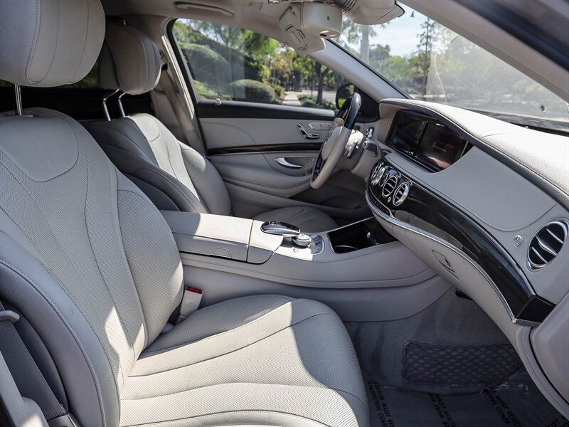 Used 2015 Mercedes-Benz S 550 Sedan image 22