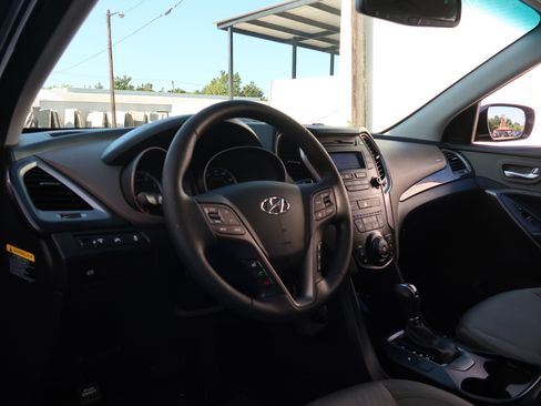 Used 2013 Hyundai Santa Fe Sport w/ Popular Equipment Pkg FWD image 22