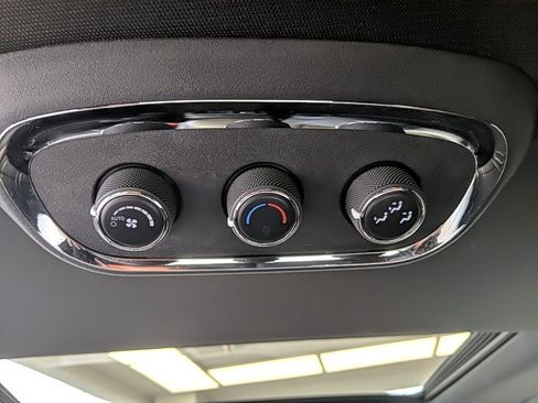 Used 2019 Dodge Durango GT AWD/4WD image 18