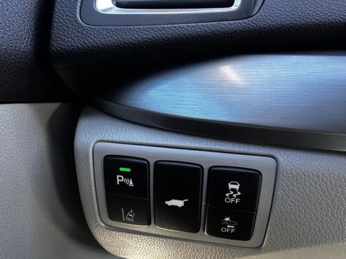 Used 2018 Acura RDX AWD w/ Advance Package image 11