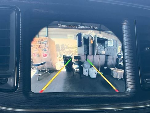 Used 2016 Dodge Challenger R/T Scat Pack w/ Leather Interior Group RWD image 21