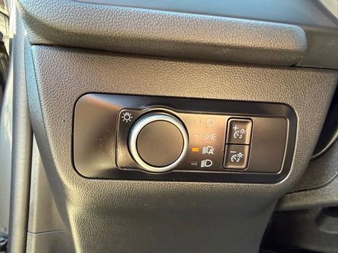 Used 2025 Ford Escape ST-Line image 14