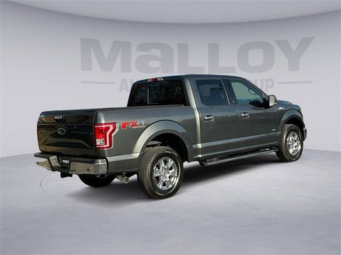 Used 2017 Ford F150 XLT w/ Equipment Group 302A Luxury image 5