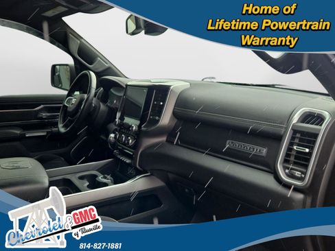 Used 2020 RAM 1500 Laramie w/ Sport Appearance Package AWD/4WD image 15