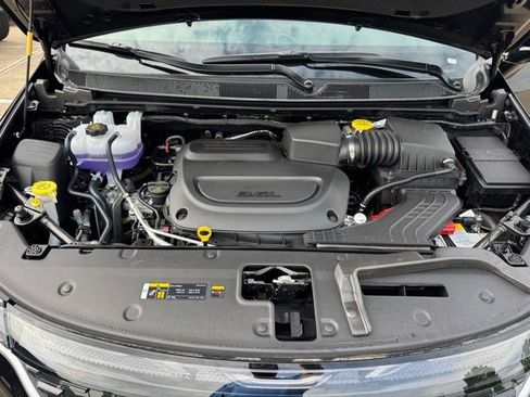 New 2027 Chrysler Pacifica Limited FWD image 47