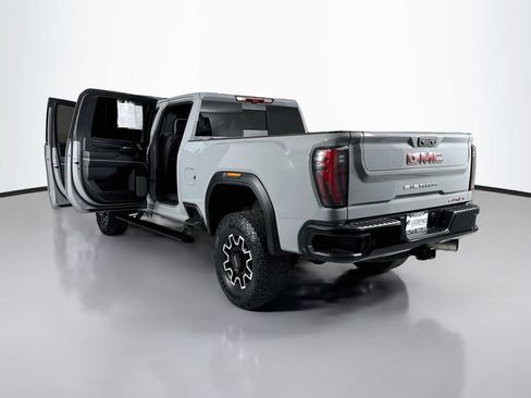 Used 2025 GMC Sierra 2500 AT4X AWD/4WD image 27