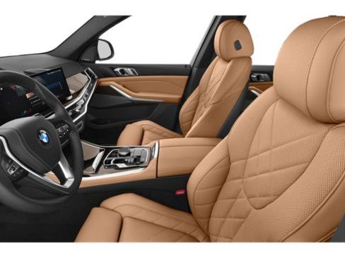 Used 2024 BMW X5 xDrive40i w/ M Sport Package AWD/4WD image 12