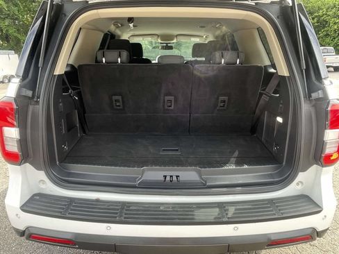 Used 2022 Ford Expedition XLT RWD image 27