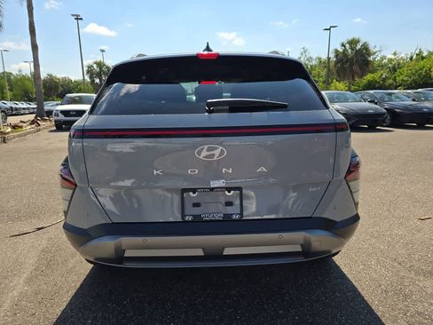 New 2026 Hyundai Kona Limited FWD image 6