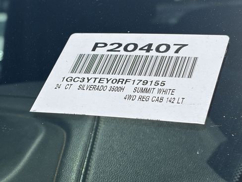 Used 2024 Chevrolet Silverado 3500 LT w/ Convenience Package AWD/4WD image 33