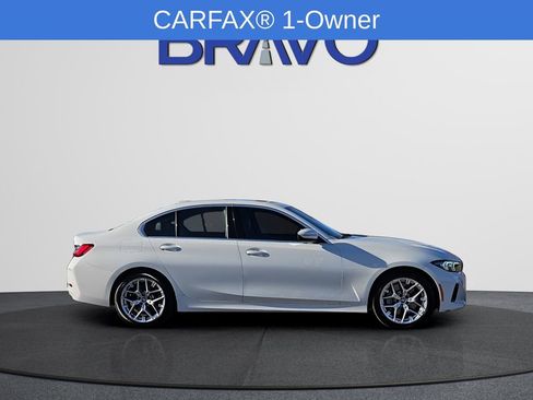 Used 2025 BMW 330i Sedan RWD image 3