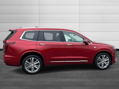 Certified 2024 Cadillac XT6 Premium Luxury image 6