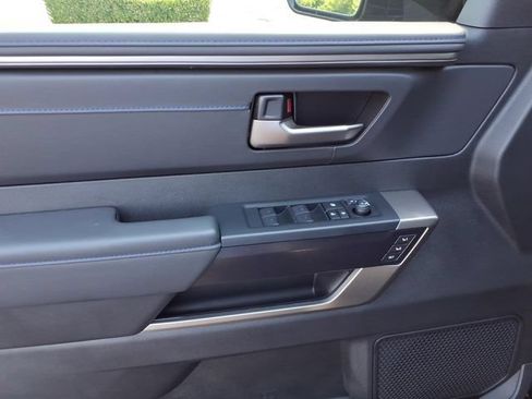 Used 2026 Toyota Tundra Platinum AWD/4WD image 3