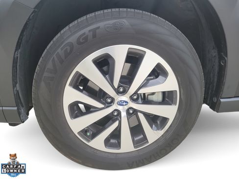 Used 2025 Subaru Outback Premium AWD/4WD image 19