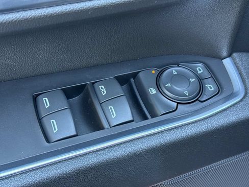 Used 2024 Chevrolet Silverado 2500 LT RWD image 11