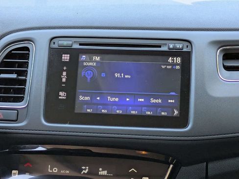 Used 2017 Honda HR-V EX image 18