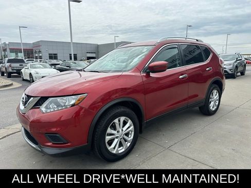 Used 2016 Nissan Rogue SV AWD/4WD image 4