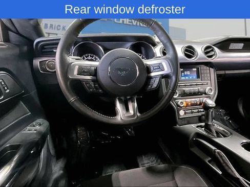 Used 2016 Ford Mustang Coupe RWD image 10