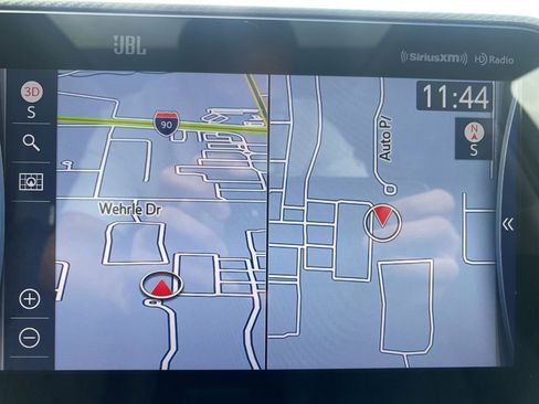 Used 2021 Toyota Highlander Platinum image 10