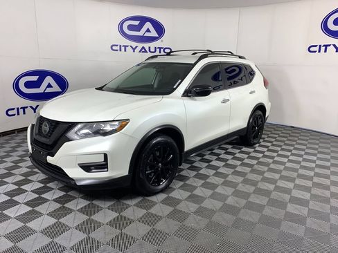 Used 2018 Nissan Rogue SV FWD image 7