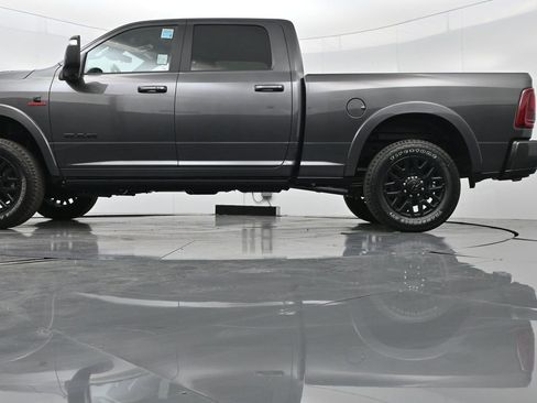 New 2025 RAM 3500 Limited image 46