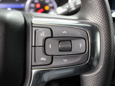 Used 2025 Chevrolet Blazer LT image 23