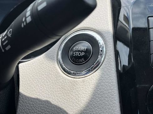 Used 2020 Nissan Rogue Sport SV AWD/4WD image 31