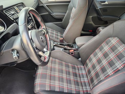 Used 2018 Volkswagen GTI S image 14