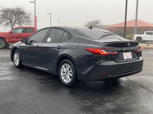 New 2026 Toyota Camry LE image 7