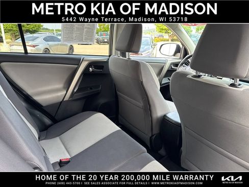 Used 2015 Toyota RAV4 XLE AWD/4WD image 37