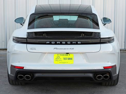 Used 2025 Porsche Panamera 4S w/ Premium Package image 57