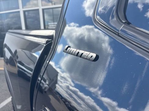 Used 2025 Toyota Tundra Limited image 46