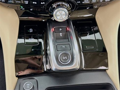 Used 2025 Acura MDX w/ Technology Package image 19