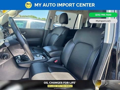 Used 2024 Nissan Armada SV AWD/4WD image 11