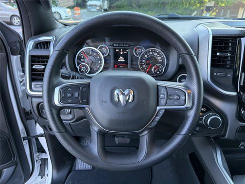 New 2026 RAM 1500 Big Horn AWD/4WD image 22