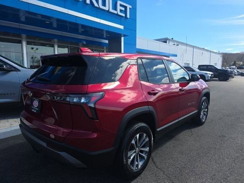 New 2026 Chevrolet Equinox LT image 7