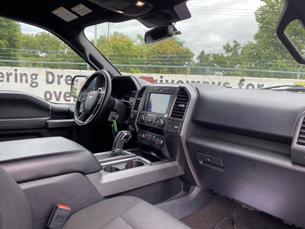 Used 2020 Ford F150 XLT w/ Equipment Group 302A Luxury AWD/4WD image 18