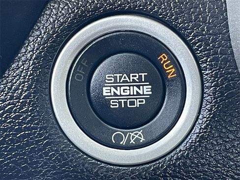 Used 2024 RAM 2500 Laramie w/ Towing Technology Group image 23