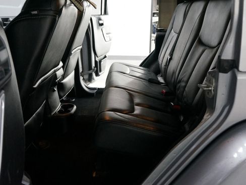 Used 2014 Jeep Wrangler Unlimited Rubicon w/ Connectivity Group image 23