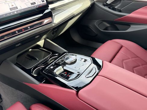 New 2026 BMW 540i xDrive 540i xDrive w/ M Sport Package image 21