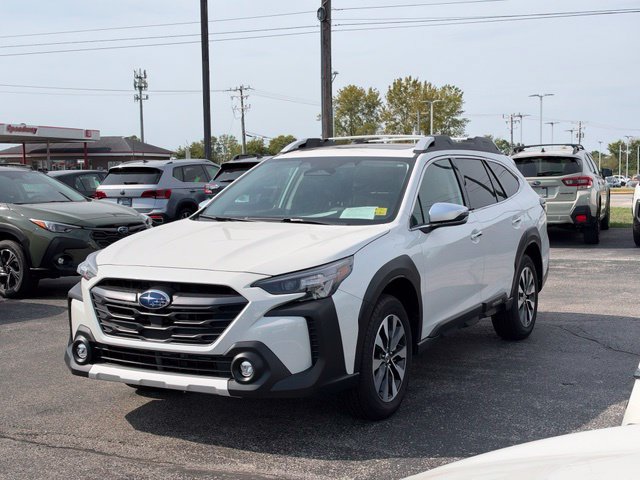 Certified 2025 Subaru Outback Touring XT AWD/4WD image 3