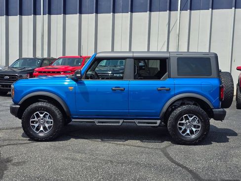 Used 2023 Ford Bronco Badlands AWD/4WD image 23
