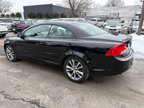 Used 2012 Volvo C70 T5 w/ Climate Pkg image 5