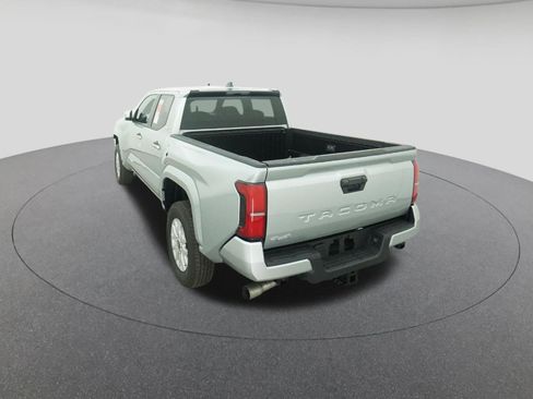 New 2026 Toyota Tacoma SR5 AWD/4WD image 6