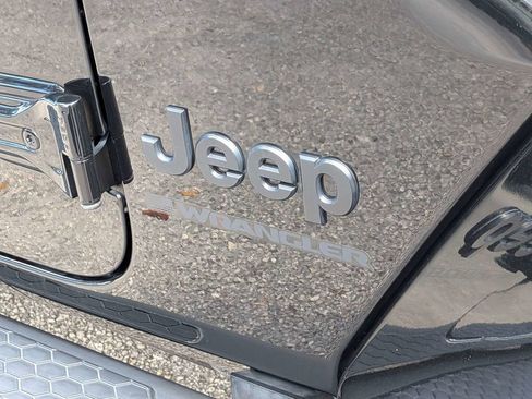 Used 2023 Jeep Wrangler Unlimited Sport w/ Xtreme 35 Tire Package AWD/4WD image 12