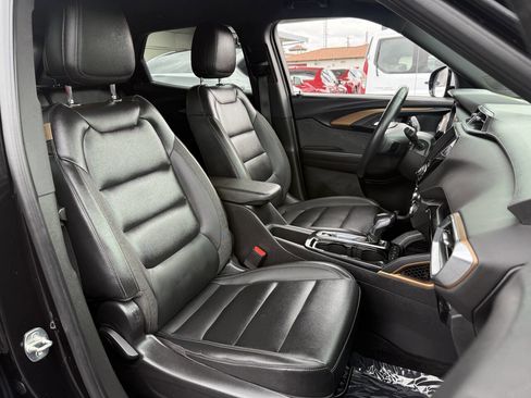 Used 2021 Chevrolet TrailBlazer ACTIV w/ Technology Package image 15