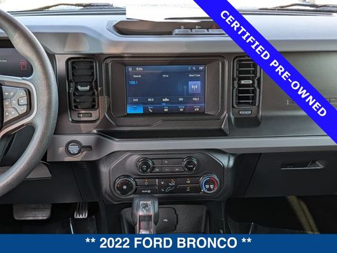 Used 2022 Ford Bronco 4-Door AWD/4WD image 16