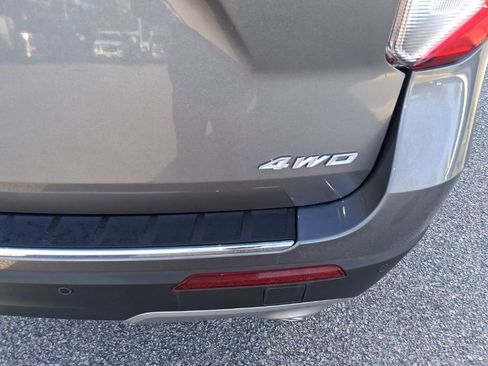 Used 2022 Ford Explorer Limited w/ Equipment Group 301A image 23